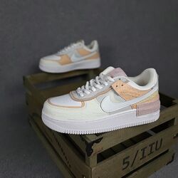 Кроссовки женские Nike Air Force 1 Shadow, белые с бежевым