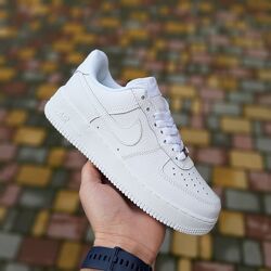 Кроссовки женские Nike Air Force 1 низкие белые 