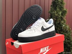 Кроссовки подростковые Nike Air Force белые с черным, 36-41р