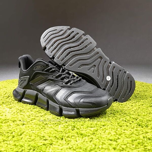 Кроссовки мужские Adidas Vento, черный