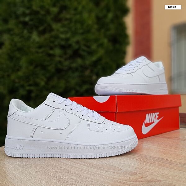 Кросівки чоловічі Nike Air Force 1, білі