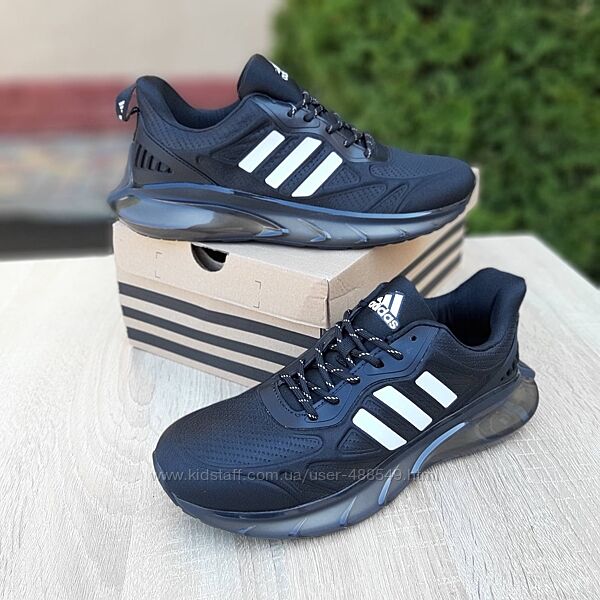 Кросівки чоловічі Adidas , чорні з білим