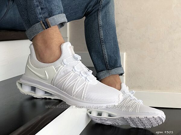 Кросівки чоловічі Nike Shox Gravity , білі