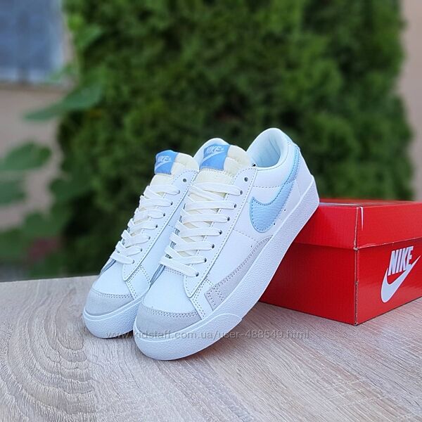 Кросівки низькі Nike blazer low, білі з голубим