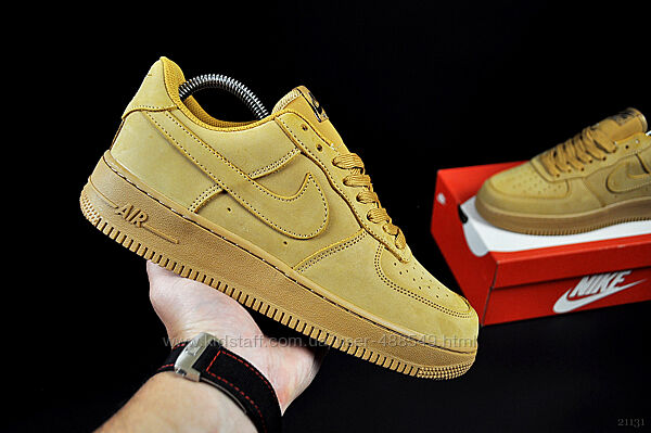 Кросівки чоловічі Nike Air Force 1 Low, рижі