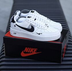 Кросівки чоловічі Nike Air Force 1 LV8 , білі