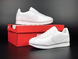 Кросівки жіночі Nike Cortez  білі 