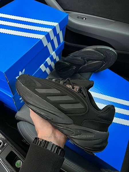 Кросівки чоловічі Adidas Ozelia, чорні