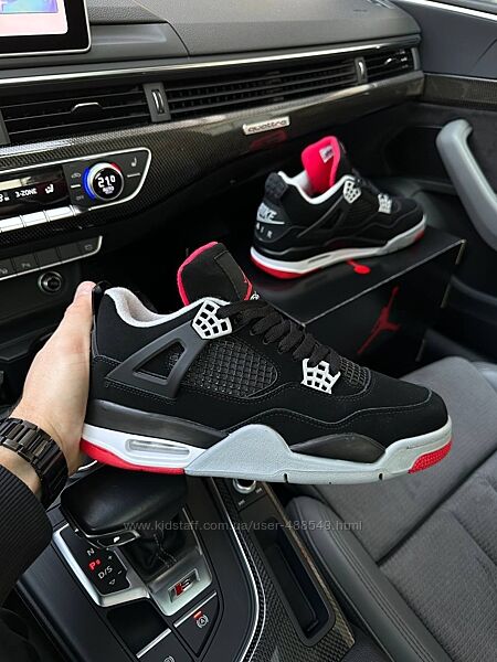 Кросівки чоловічі Nike Air Jordan 4 Retro, чорні нубук