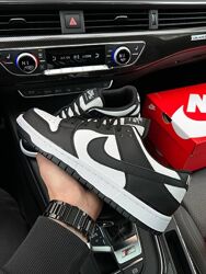 Кросівки чоловічі Nike SB Dunk Low Pro, чорні з білим