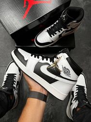 Кросівки чоловічі Nike Air Jordan High, білі з чорним, шкіра