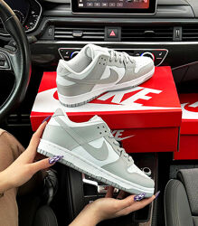 Кросівки жіночі Nike SB Dunk Low Retro, сірі з білим