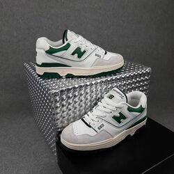 Кросівки жіночі New Balance 550, білі з зеленим