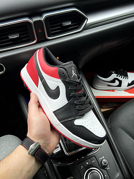 Кросівки чоловічі Nike Air Jordan 1 Low, шкіра