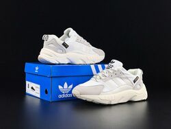 Кросівки чоловічі Adidas ZX 22 Boost, білі, 41-45р