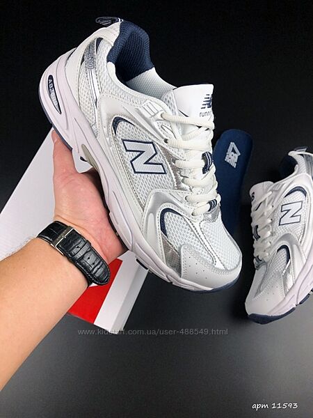 Кросівки чоловічі New Balance 530, білі з темно синім