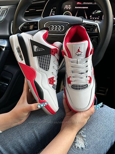 Кросівки підліткові Nike Air Jordan 4 білі з червоним