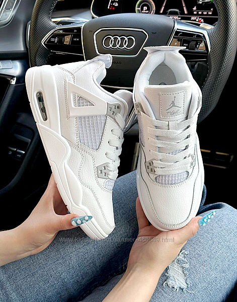 Кросівки жіночі Nike Air Jordan 4 White