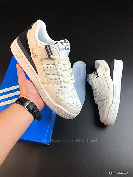 Кросівки чоловічі Adidas Forum Low, бежеві з чорним