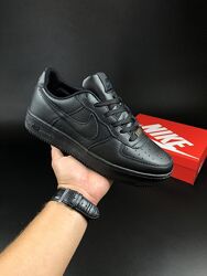 Кросівки чоловічі Nike Air Force, чорні шкіра