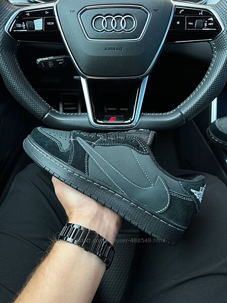Кросівки чоловічі на флісі Nike Air Jordan 1 Low TS OG Travis Scott Black P