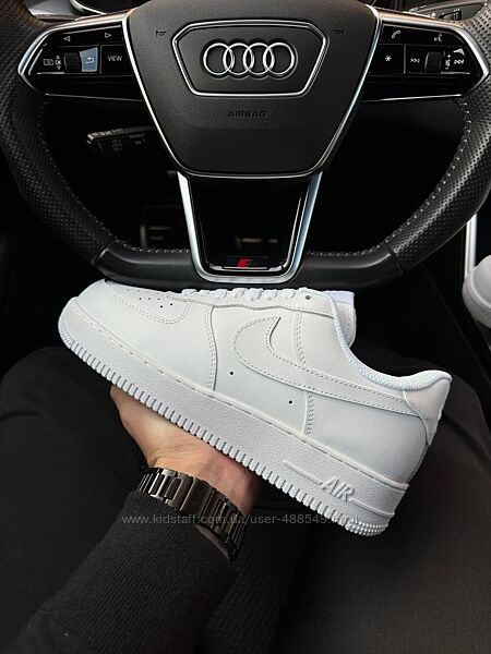 Зимові чоловічі кросівки Nike Air Force 1 White Fur з хутром