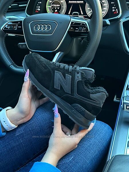 Зимові жіночі кросівки з хутром New Balance 574 Black, замша