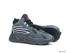 Зимові черевики кросівки з хутром Adidas Yeezy Boost 700 темно сірі