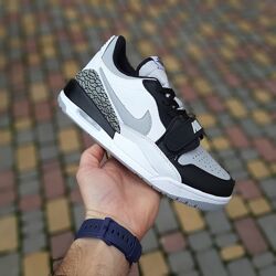 Кросівки чоловічі Nike Air Jordan Legacy 312 Low сірі з білим