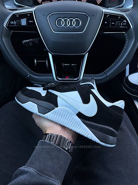 Кросівки чоловічі Nike Air Jordan x Travis Scott Cut The Check  black whi