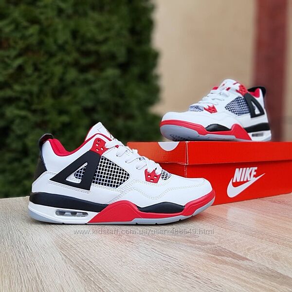 Кросівки чоловічі Nike Air Jordan 4 білі з червоним 