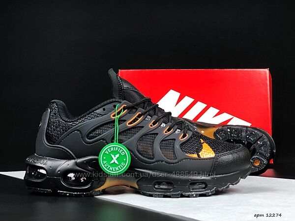 Кросівки чоловічі Nike Air Max Terrascape Plus чорні з помаранчевим