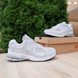 Кросівки чоловічі New Balance 2002R Protection Pack світло сірі   