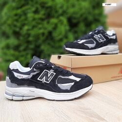 Кросівки чоловічі New Balance 2002R Protection Pack чорні на білій  