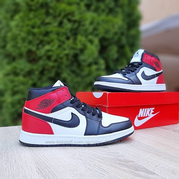 Кросівки чоловічі Nike Air Jordan 1 retro високі білі з чорним та червоним
