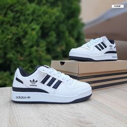 Кросівки чоловічі Adidas FORUM LOW білі з чорним