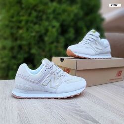 Кросівки жіночі New Balance 574 Classic бежеві