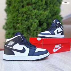 Кросівки чоловічі Nike AIR Jordan 1 Retro High високі чорні з білим