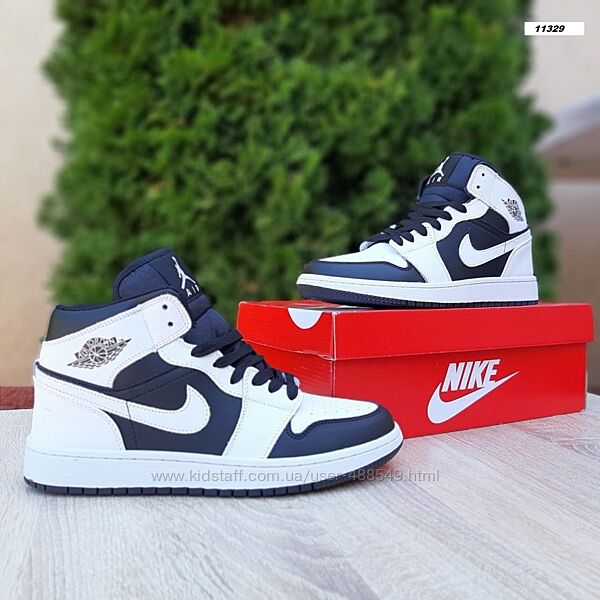 Кросівки чоловічі Nike AIR Jordan 1 Retro High високі білі з чорним
