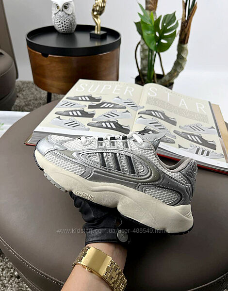 Кросівки жіночі Adidas Originals Ozmillen Silver white