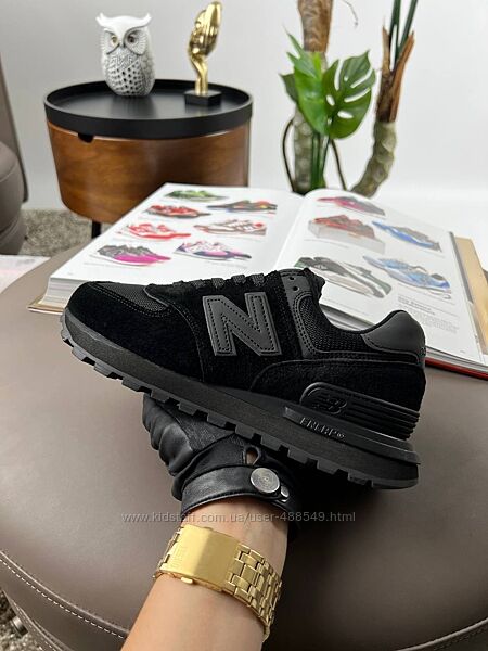 Кросівки жіночі New Balance Classic PRM Black Reflective