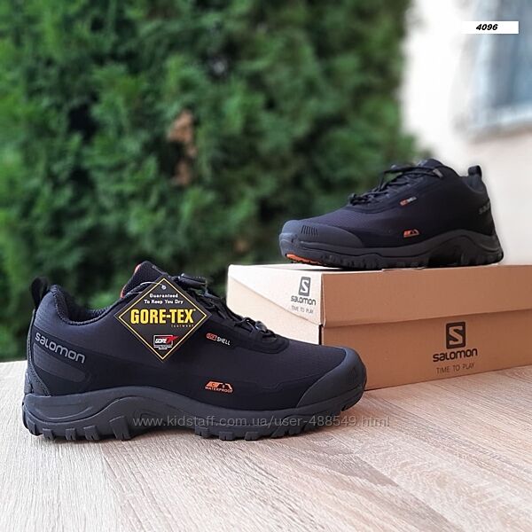 Зимові чоловічі кросівки Salomon shelter чорні з оранжевим