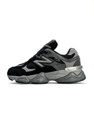 Кросівки жіночі New Balance 9060 чорні з сірим, натур замша