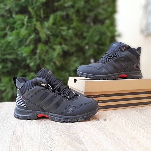 Зимові чоловічі ботінки з хутром Adidas Terrex ClimaProof Mid високі чорні