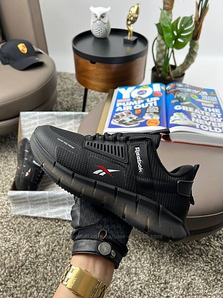 Зимові чоловічі кросівки на флісі Reebok Zig Kinetica Black white