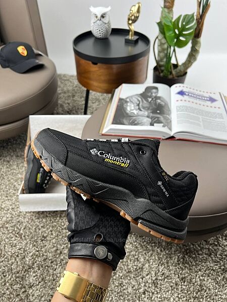 Зимові чоловічі кросівки Columbia Montrail Black Gum