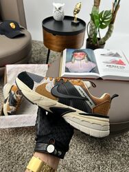Кросівки чоловічі Nike C2K Run Runtekk black beige brown