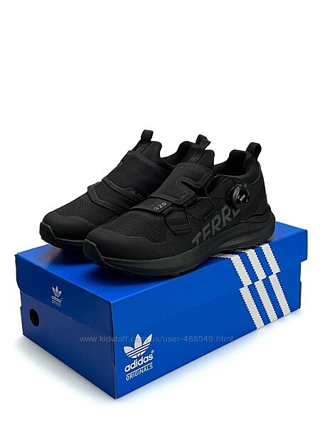 Кросівки чоловічі термо Adidas Terrex 320 Black