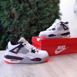Зимові кросівки високі з хутром Nike air jordan 4 retro білі з чорним та че