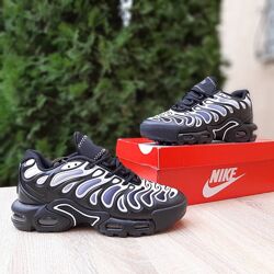 Кросівки чолоічі Nike Air Max TN Plus Drift чорні з білим
